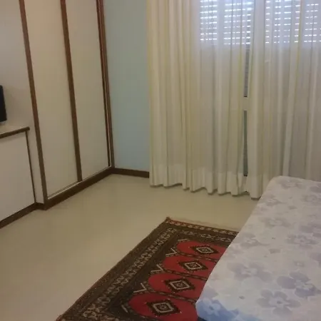 Liliana Citr 9006-0004 3*