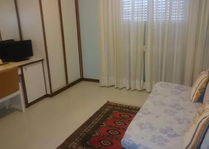Liliana Citr 9006-0004 3*