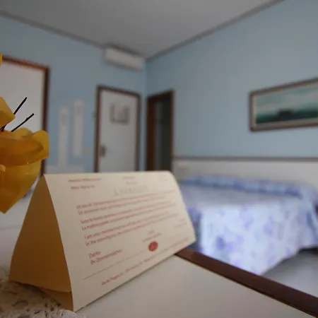 Hotel Liliana Andora