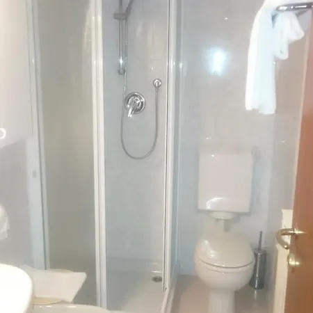 Hotel Liliana 3*